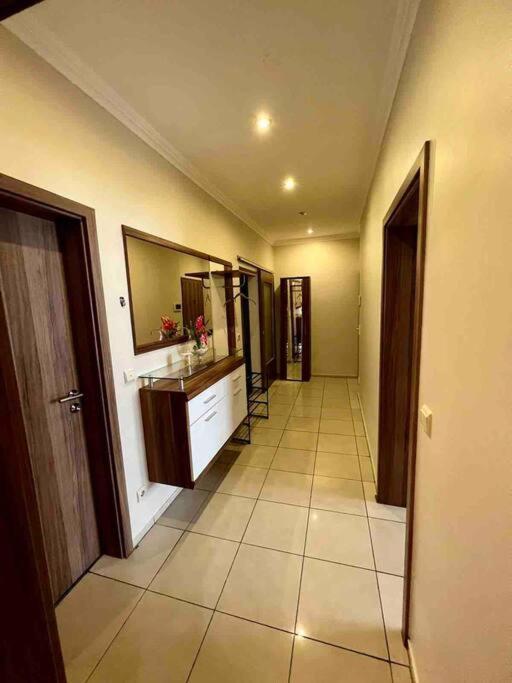 Modernes Appartement In Guter Lage In 에센 외부 사진