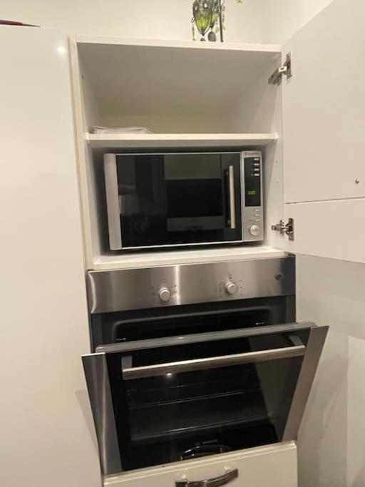 Modernes Appartement In Guter Lage In 에센 외부 사진